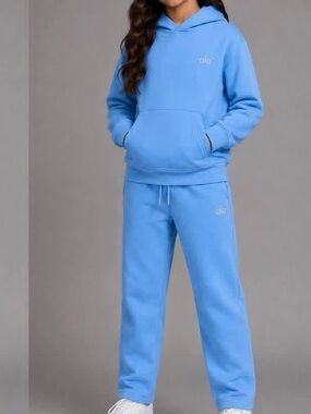 ALO Yoga Kids Bright Blue Cozy Jogger Sweatpants